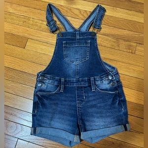 Girls Jean Bib shorts. Size 7